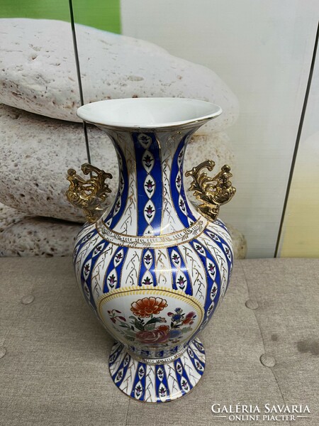 Chinese painted porcelain large vase r0