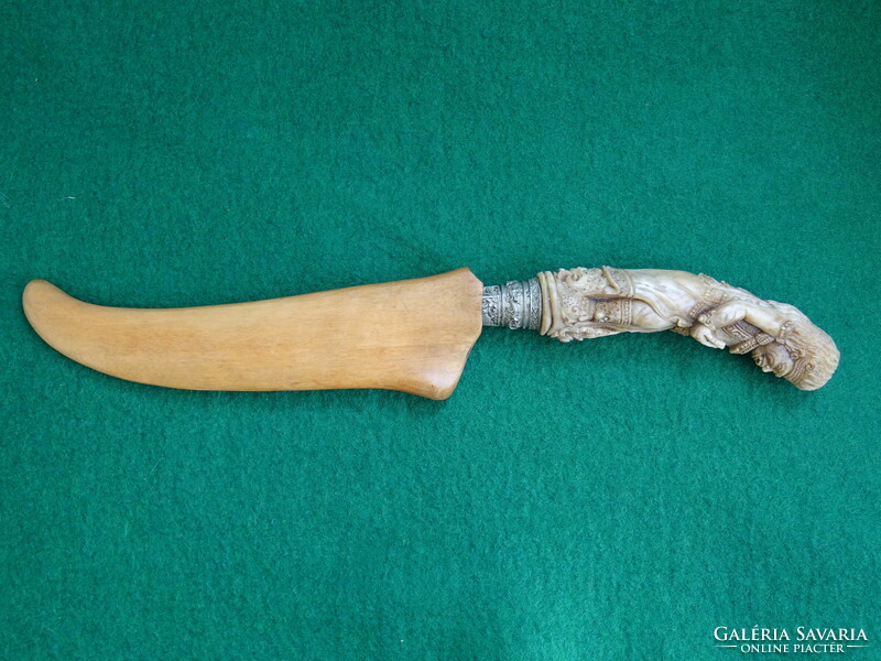 Antique Indonesia ritual dagger with carved bone handle 19th Century