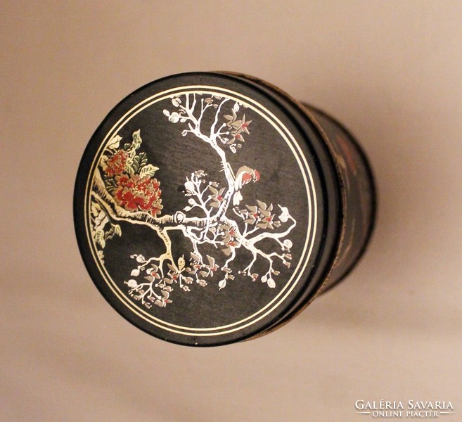 Small Chinese tea metal box oval