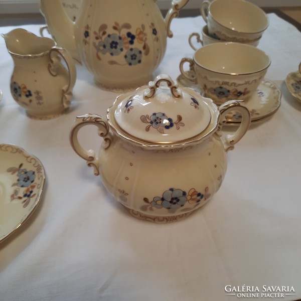 6 Personal Zsolnay tea set with a rare pattern