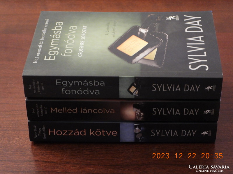 Sylvia Day kötetek