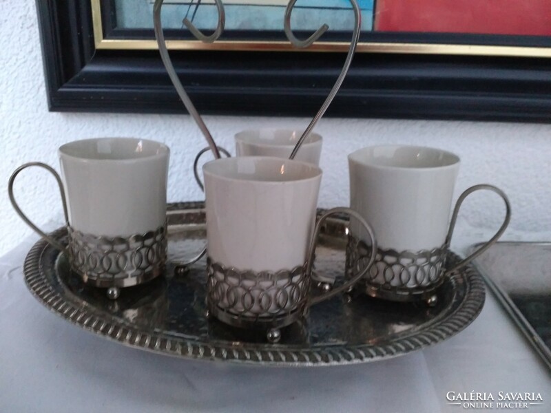 Wedgwood England kávés csészék +kalapált kínáló tálcával