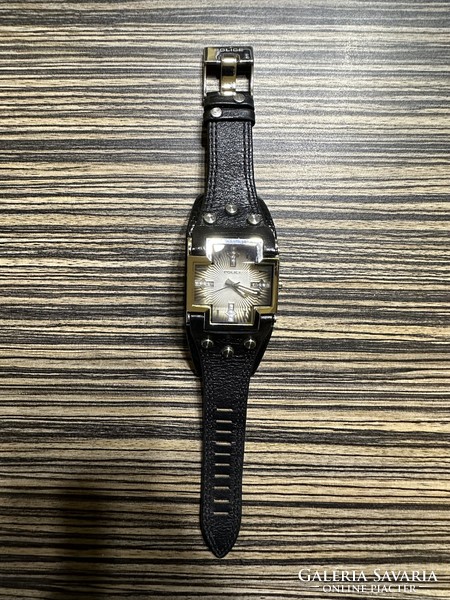 Police unisex cross-shaped wristwatch