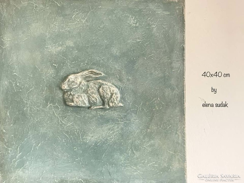 Canvas relief "rabbit" in distressed blue