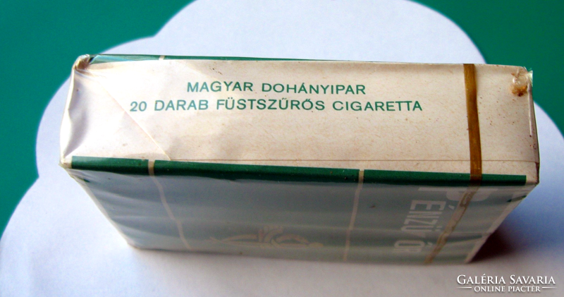 Retro - Pénzügyőr cigaretta – bontatlan állapotban