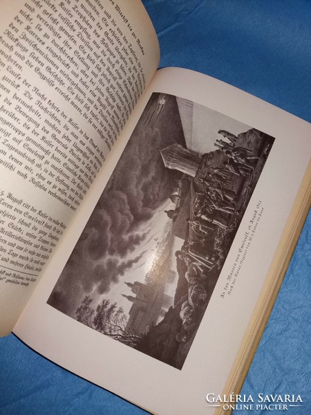 Antik 1938.Napóleonnal Oroszországban. Emlékirat könyv makulátlan hibátlan gótbetűs képek szerint