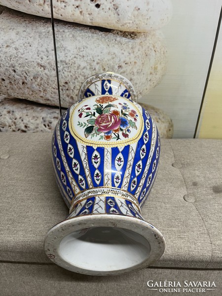 Chinese painted porcelain large vase r0