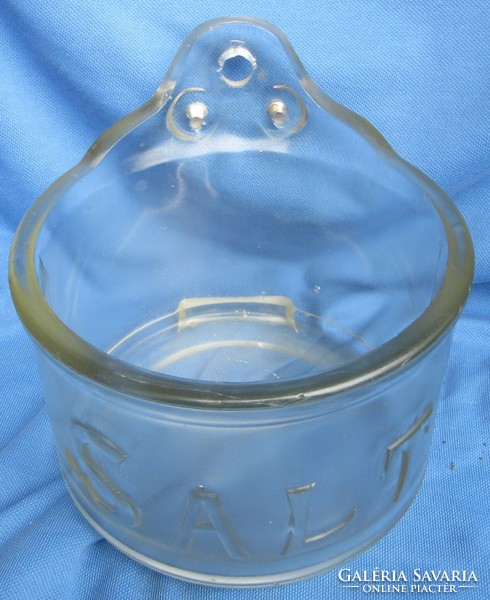 Old glass salt shaker 14.5 cm high, diameter 15 cm.