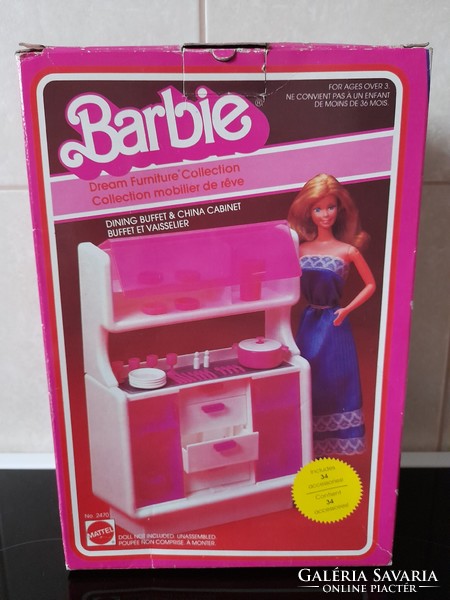 Vintage barbie dream furniture kitchen cabinet from 1982