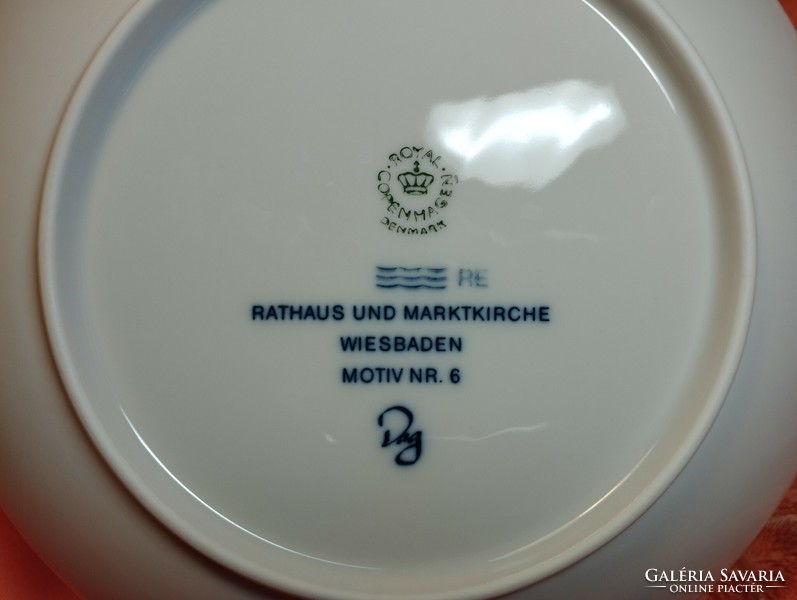 Royal Copenhagen porcelán dísztányér