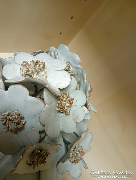 Ceramic flower bouquet by éva Kovács