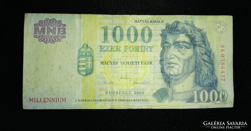 HUF 1,000 millennium banknote each.