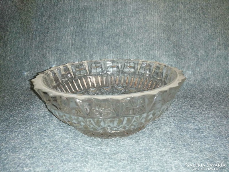 Thick glass serving bowl, table center (a4)