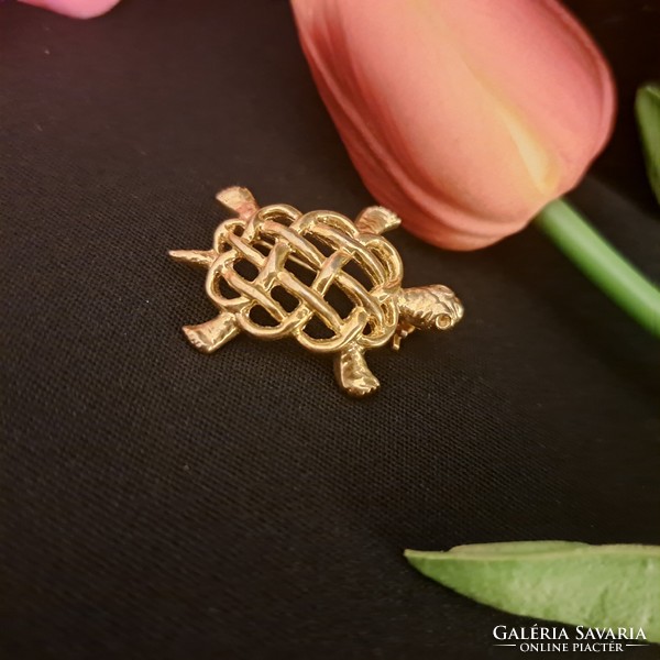 Gold-plated brooch 3 cm