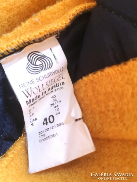 Giesswein 42 oktoberfest trachten jacket, 100% wool Tyrolean, dirndl, with snow wool