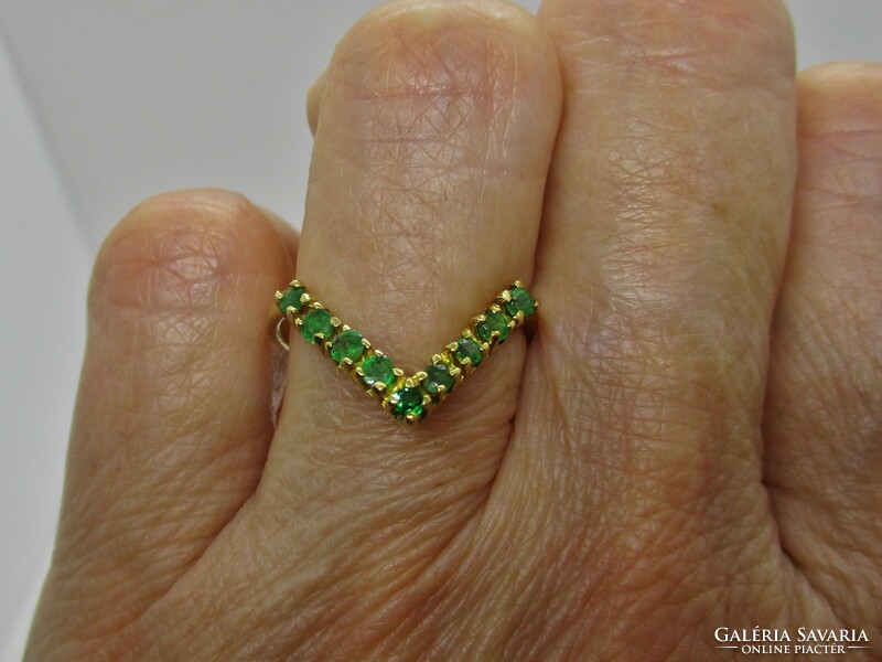 Szépséges régi izraeli 18kt Viktória arany gyűrű smaragdokkal