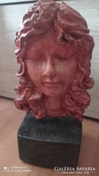 Szecessziós stílusú büszt, súlyos terrakotta színű, gyönyörű art deco stílusú női fej