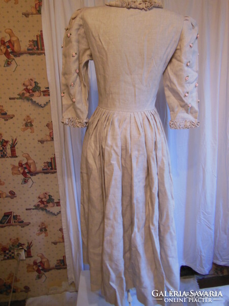 Dress - new - dirndli - linen - thick material - exclusive - Austrian