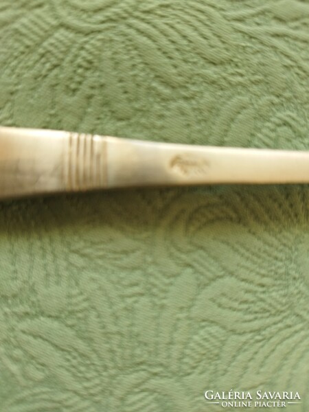 Alpaca cutlery with mixed markings