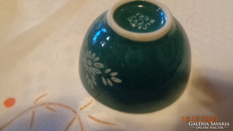 Small porcelain cup, marked