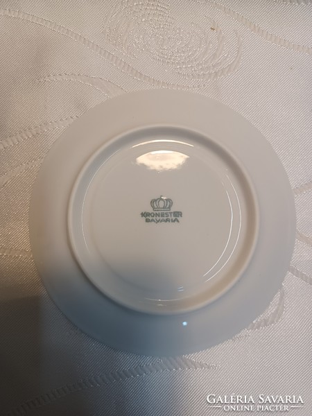 Kronester Bavarian porcelain, rooster cup with saucer plate