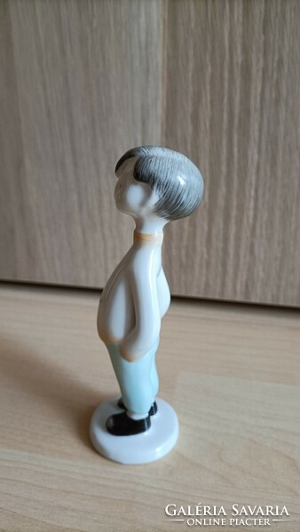 Retro Hollóházi Káldor Aurél tervezte porcelán fiú figura 1