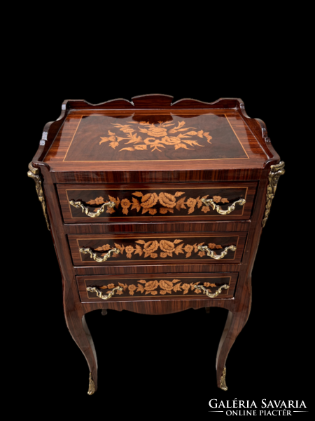 4-drawer chest of drawers in neo-empire style