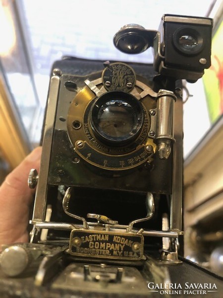 Kodak Six-16 antik harmónikás fényképezőgép 1909-ből.