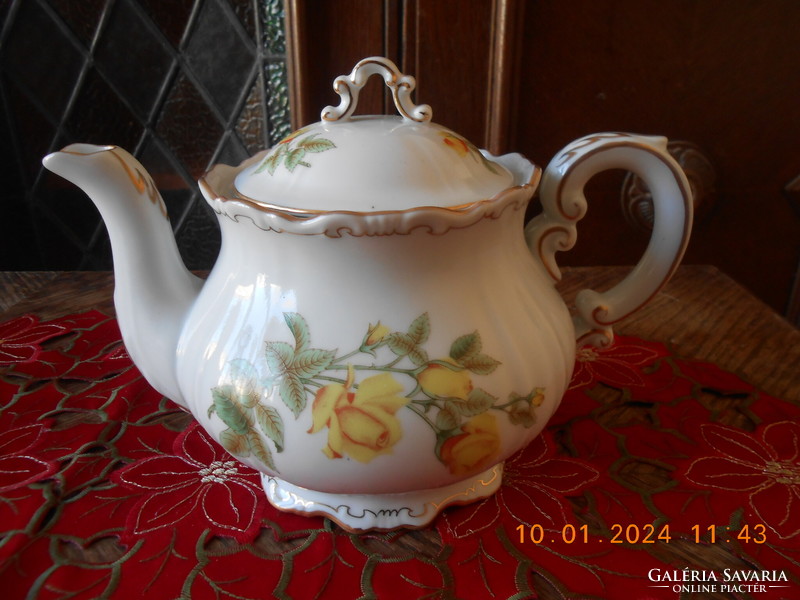 Zsolnay yellow rose pattern tea spout