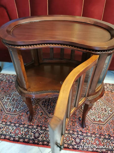 Mahogany bar cabinet (pair)