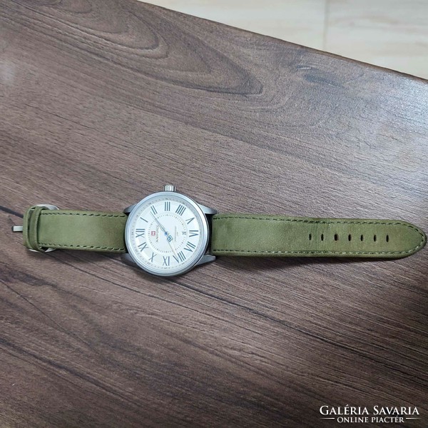 Naviforce for dream wristwatch with green strap