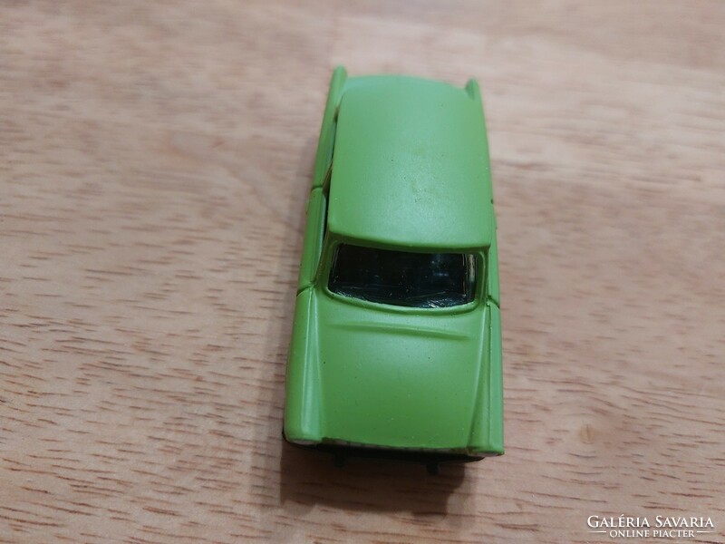 (K) Maisto Trabant modell 1:64