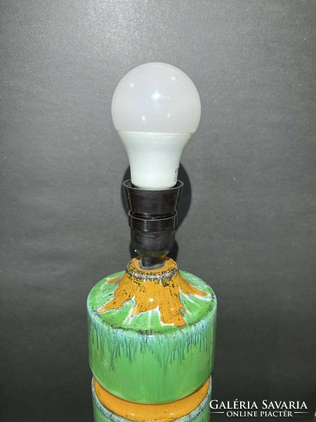 Iparművészeti kerámia lámpa