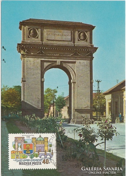 Vác triumphal arch cm postcard from 1969