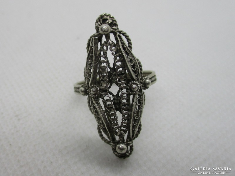 Különleges kézműves ezüst gyűrű