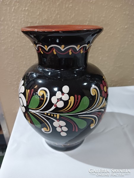 Brown mâzas folk ceramic vase
