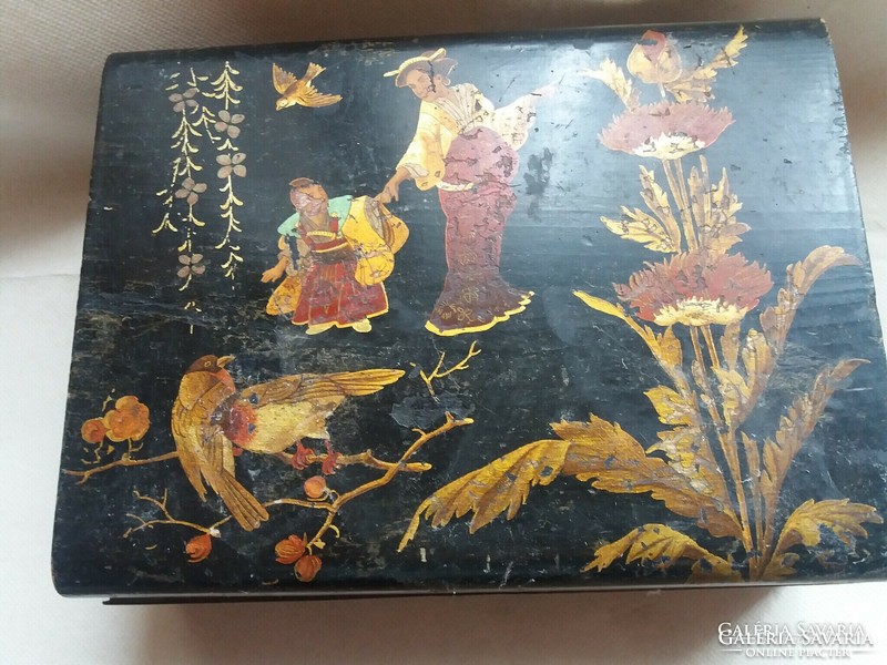 Japanese painted lacquer box