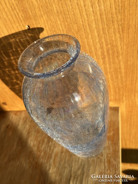 Kékes-lila karcagi fátyolüveg váza 20 cm (U0004)