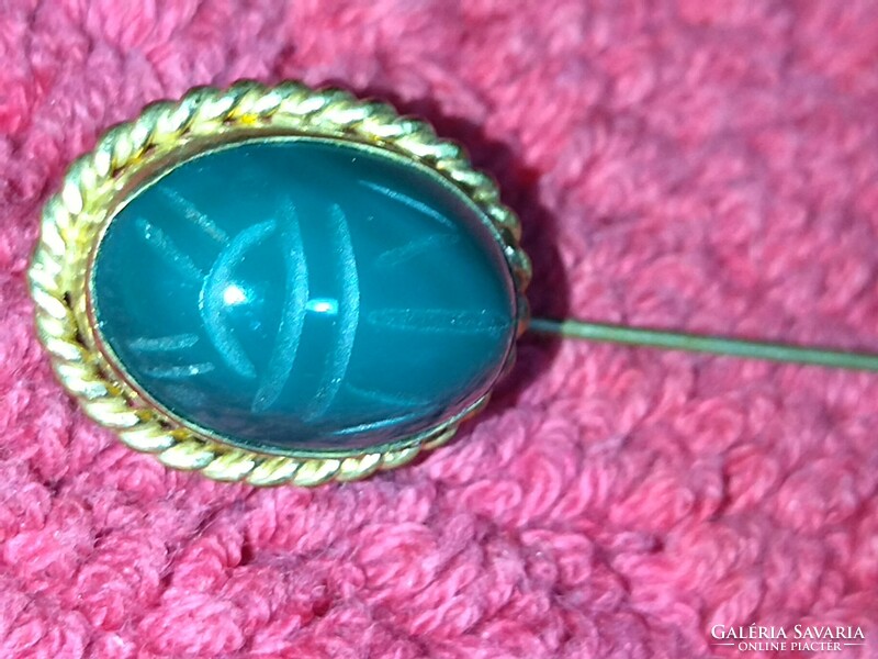 Vintage old retro women's hat badge pin brooch copper green stone from the 1960s