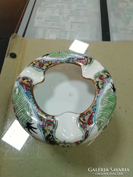 Chinese porcelain ashtray