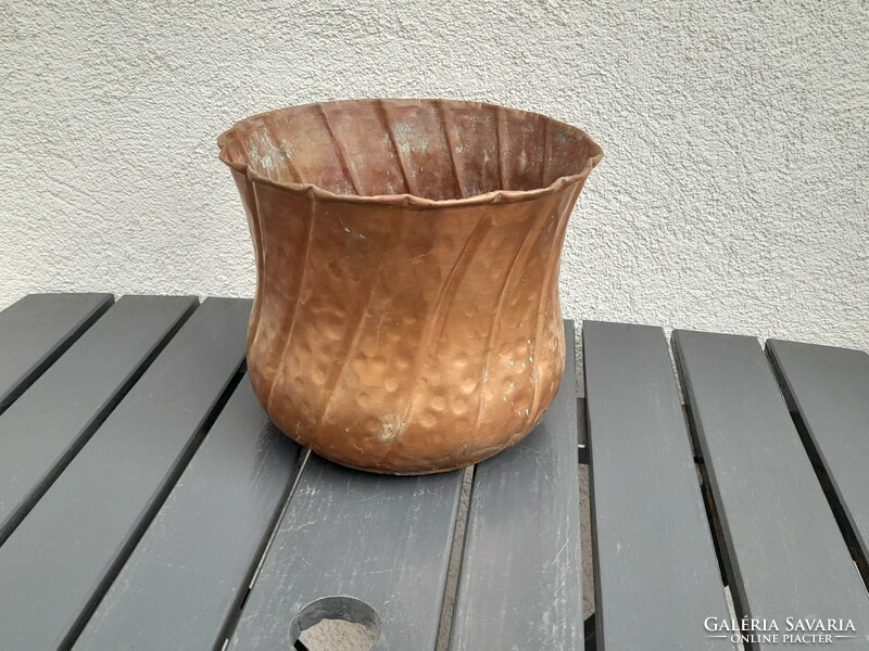 Copper pot