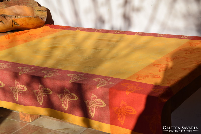 Régi Vastag damaszt asztalterítő terítő abrosz lepke pillangó 141 x 141