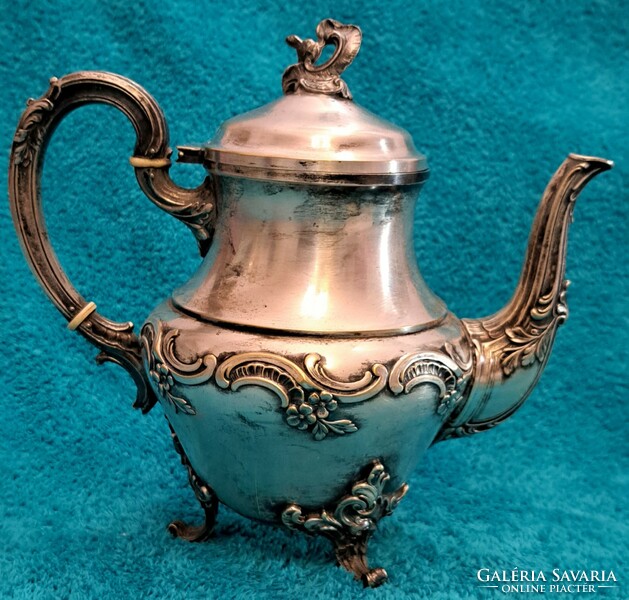 Old silver-plated jug, spout (m4428)