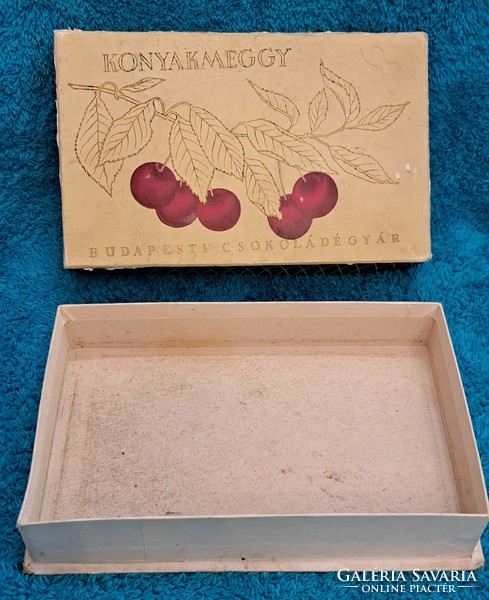 Old chocolate box, candy box 1 (m4437)