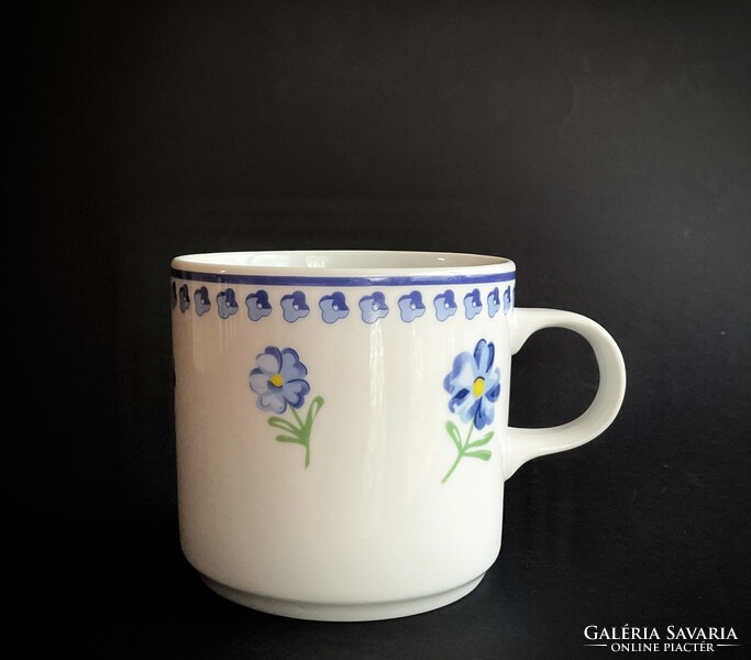 Alföldi display case blue floral home-made mug elise
