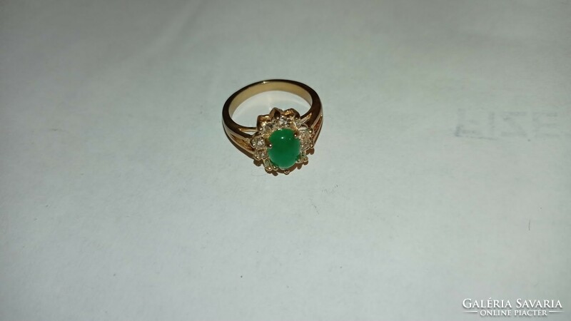 Gold-plated women's bijou ring with green stone