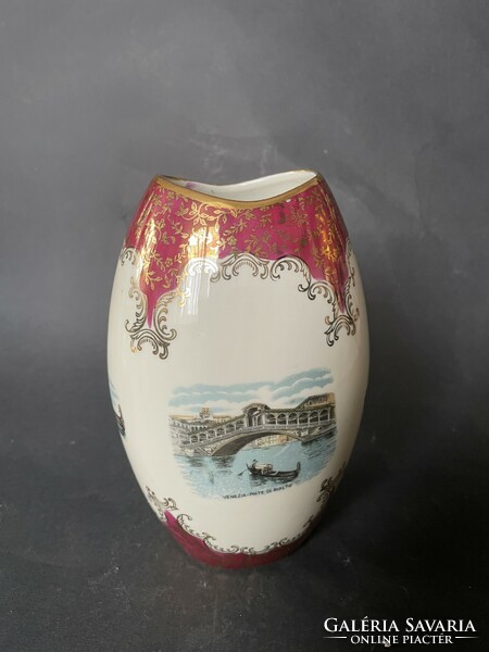 The Bavaria Venice unique vase with the sights of Venice is a rarity