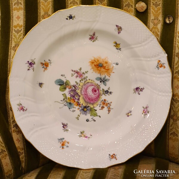 Antique plate from Herend with a rich bouquet of flowers and butterflies