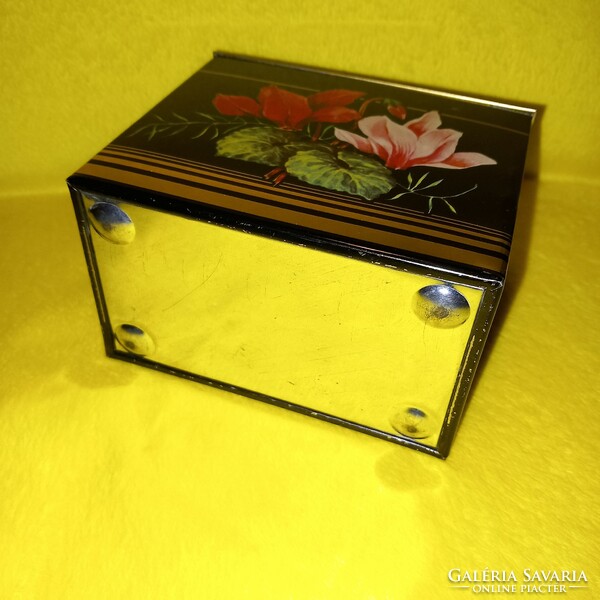 Metal, lidded tea herb holder, spice, gift box, storage box.