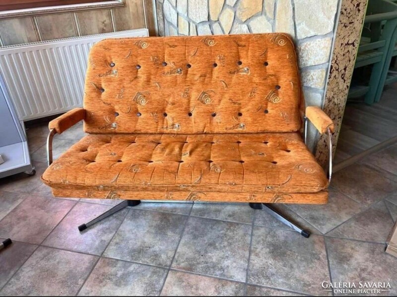 Refurbished retro coral sofa set from the 70s